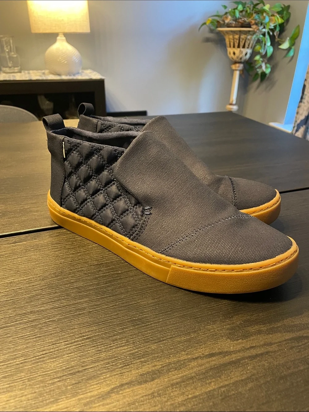 TOMS Women's Paxton quilted slip-on sneakers